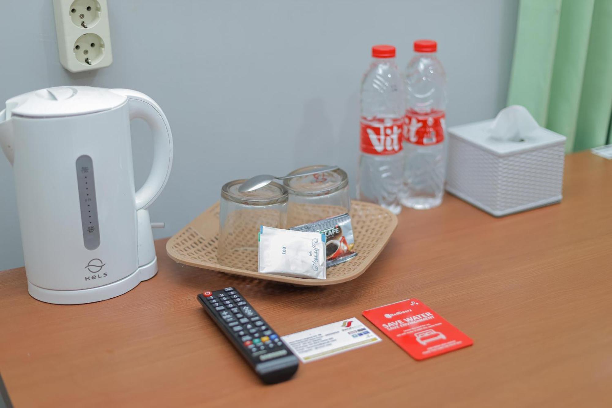 Reddoorz Plus At Swun Stay Raya Langsep Malang Exteriör bild